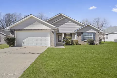 12494 Crystal Well Ct, Gulfport, MS 39503