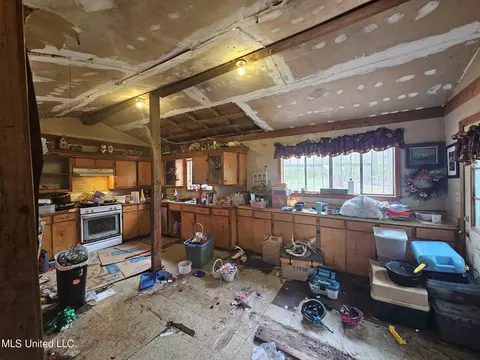 Kitchen - 3515 Ridgecrest Dr, Jackson, MS 39212 photo 1 of 1