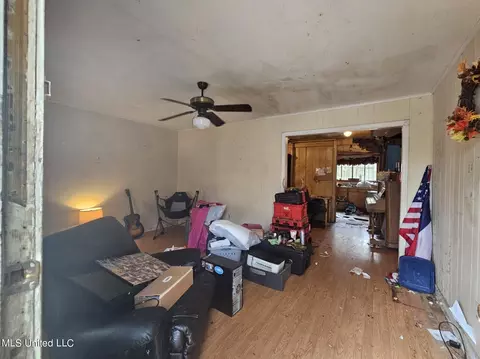 Entry Way - 3515 Ridgecrest Dr, Jackson, MS 39212 photo 5 of 5