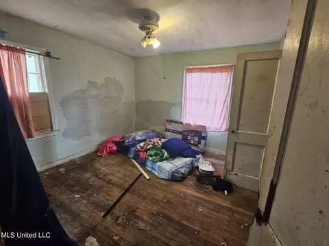 Bedroom - 3515 Ridgecrest Dr, Jackson, MS 39212 photo 3 of 4