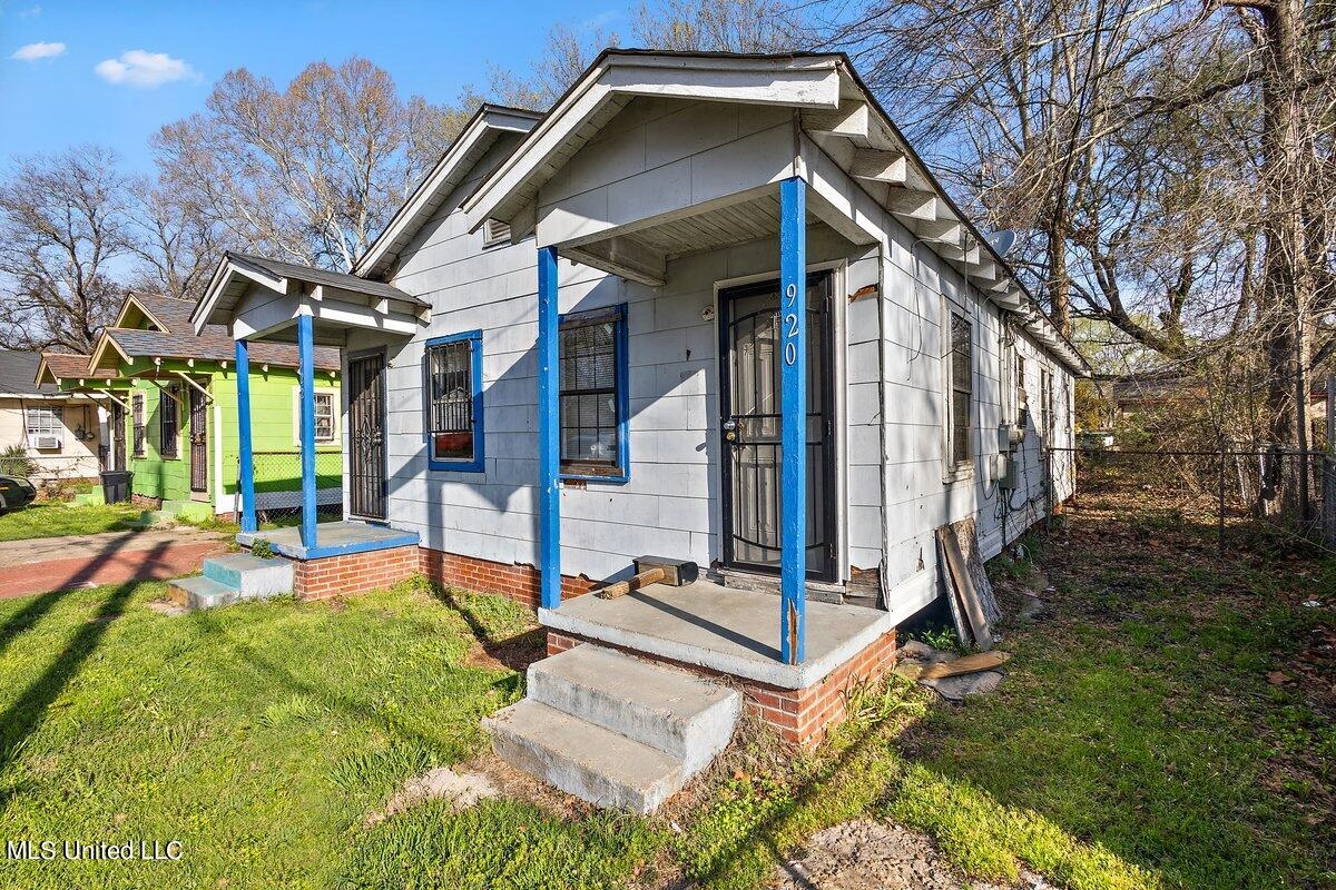 920 Randall St Unit 22  