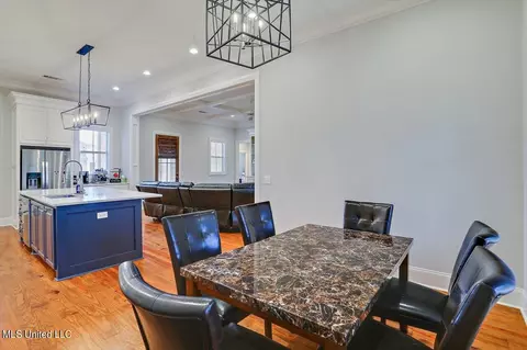 Dining - 170 Sweetbriar Cir, Canton, MS 39046 photo 2 of 2