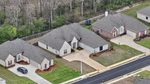 View/Area - 170 Sweetbriar Cir, Canton, MS 39046 photo 2 of 3