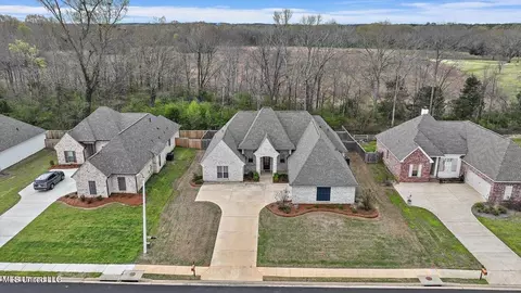 View/Area - 170 Sweetbriar Cir, Canton, MS 39046 photo 1 of 3