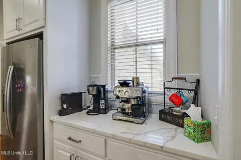 Kitchen - 170 Sweetbriar Cir, Canton, MS 39046 photo 5 of 5