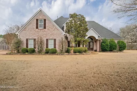 7658 Danny Dr, Olive Branch, MS 38654
