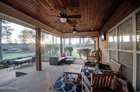 205 Willow Crest Cv, Brandon, MS 39047 photo 4