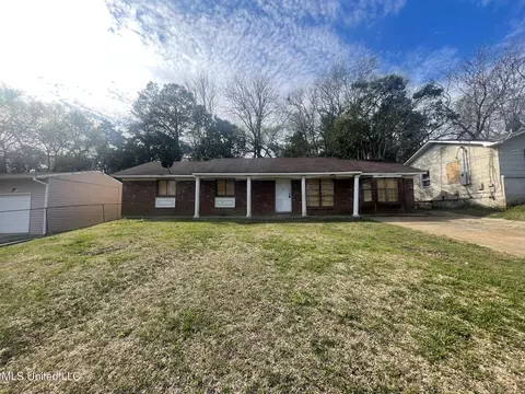 401 Lawrence Rd, Jackson, MS 39206