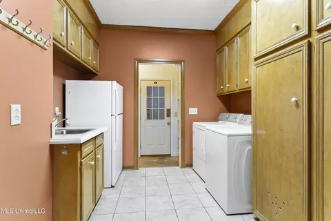 Other - 5124 Heatherton Dr, Jackson, MS 39211 photo 10 of 10