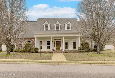 106 Carlton Place Dr, Vicksburg, MS 39180