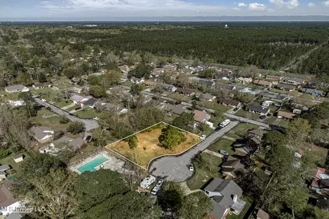 0 Canterbury Dr, Ocean Springs, MS 39564