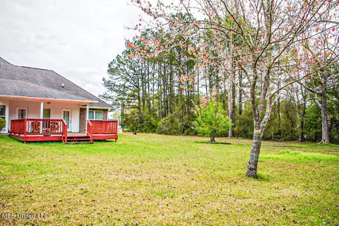 Exterior - 18474 Robinwood Dr, Saucier, MS 39574 photo 4 of 6