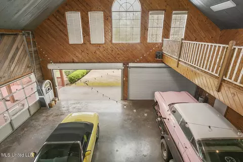 Exterior - 962 County Line Rd, Mendenhall, MS 39114 photo 13 of 14