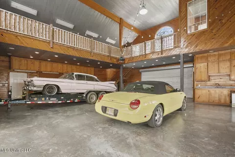 Exterior - 962 County Line Rd, Mendenhall, MS 39114 photo 12 of 14