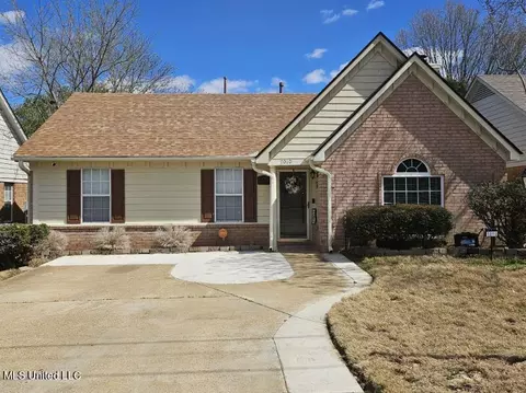7010 Hampton Dr, Horn Lake, MS 38637