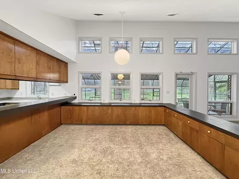 800 Colonial Cir, Jackson, MS 39211 photo 13