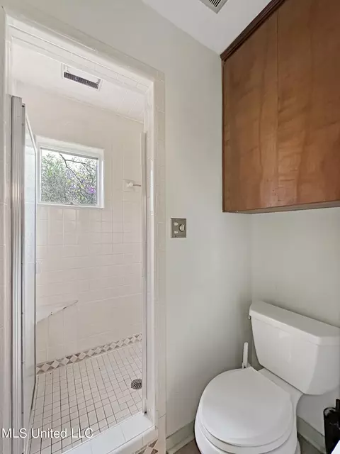 800 Colonial Cir, Jackson, MS 39211 photo 28