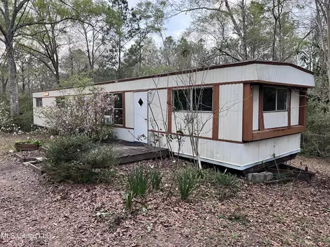 23329 Ramsey Ln, Saucier, MS 39574