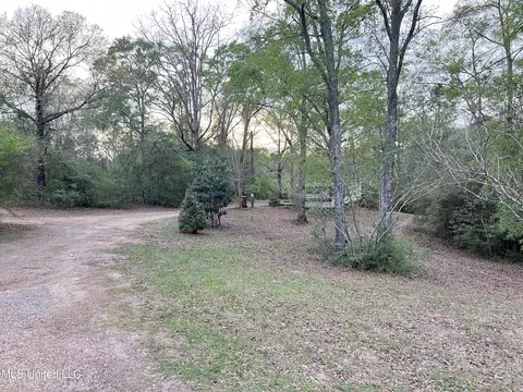 23329 Ramsey Ln, Saucier, MS 39574 photo 2