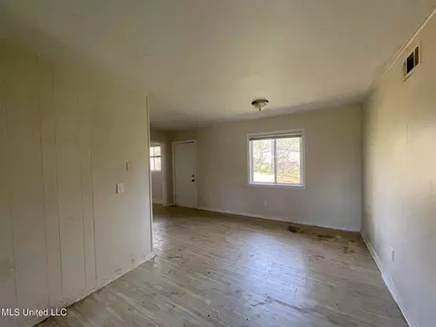 274 Mcdowell Park Cir, Jackson, MS 39204 photo 7