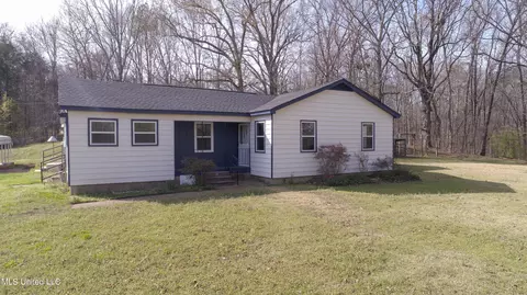 Exterior - 5559 Mccracken Rd, Hernando, MS 38632 photo 2 of 3