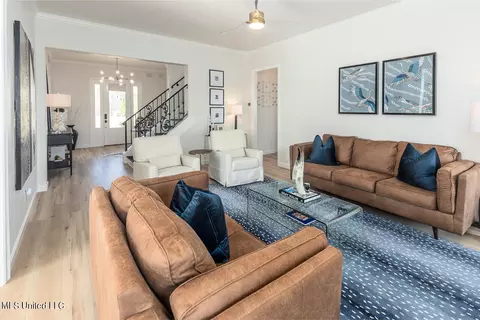 Living - 3544 Williams Brooke Ln, Hernando, MS 38632 photo 1 of 4