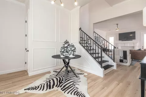 Entry Way - 3544 Williams Brooke Ln, Hernando, MS 38632 photo 3 of 4
