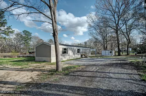 713 Vandevender Dr, Pearl, MS 39208