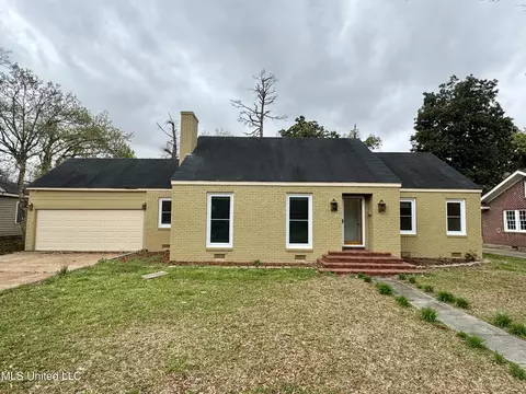 440 Cypress Ave, Clarksdale, MS 38614