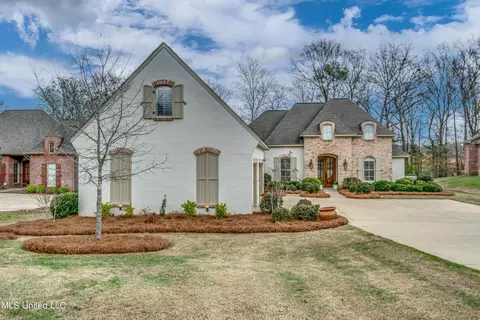 207 Cotton Wood Dr, Madison, MS 39110