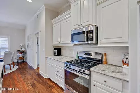 261 Falls Xing, Madison, MS 39110 photo 11