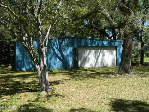 Exterior - 20005 Pineville Rd, Long Beach, MS 39560 photo 12 of 17