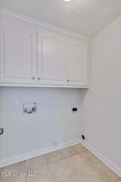 Other - 259 Cherry Bark Dr, Brandon, MS 39047 photo 8 of 14
