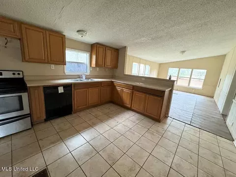 19438 Pete Hickman Rd, Saucier, MS 39574 photo 4