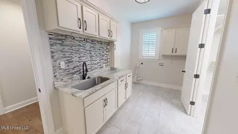 Other - 4801 E Delbridge Ct, Olive Branch, MS 38654 photo 13 of 23