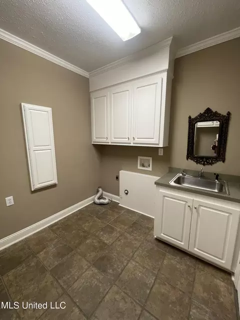 Other - 400 Devonport Cir, Raymond, MS 39154 photo 7 of 13