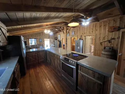 Kitchen - 11772 Highway 35 North Cabin A Hwy, Forest, MS 39074 photo 3 of 3