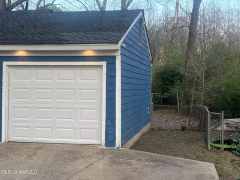 3222 Beatrice Drive Dr, Jackson, MS 39212 photo 2