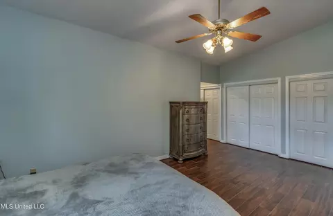 Bedroom - 550 Highway 12, Sallis, MS 39160 photo 2 of 3
