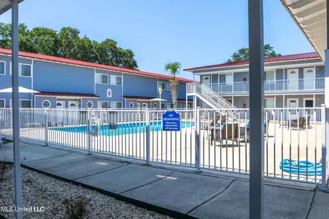1664 Beach Blvd #78, Biloxi, MS 39531