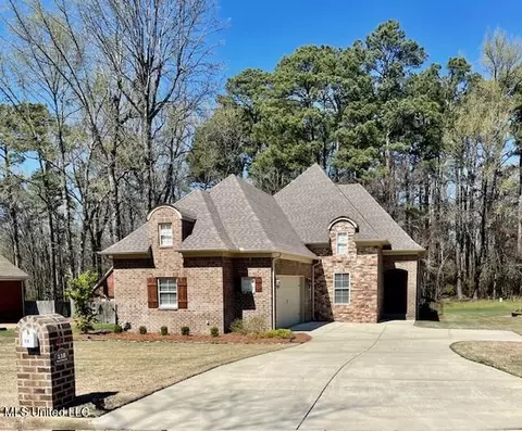 118 Plum Point Rd, Senatobia, MS 38668