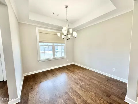 Dining - 240 Natchez Lp, Hernando, MS 38632 photo 2 of 2