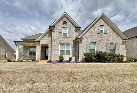 Exterior - 240 Natchez Lp, Hernando, MS 38632 photo 2 of 6