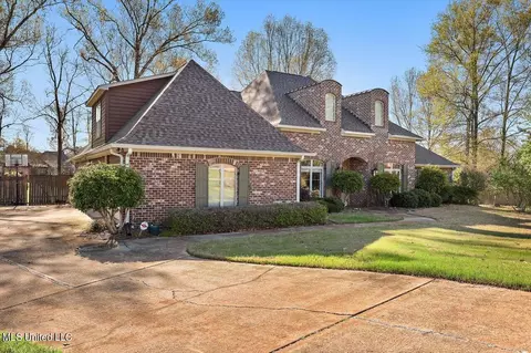 114 Hackberry Dr, Madison, MS 39110 photo 3