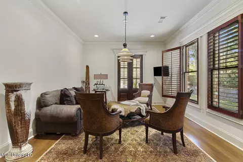 Living - 205 Covenant Xing, Flowood, MS 39232 photo 6 of 6