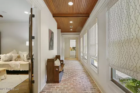 Entry Way - 205 Covenant Xing, Flowood, MS 39232 photo 2 of 2