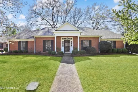 5367 Fairway St, Jackson, MS 39211