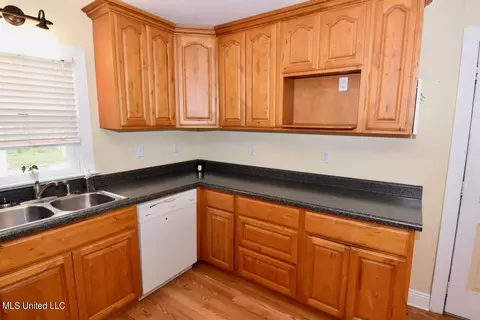 19016 Commission Rd, Long Beach, MS 39560 photo 11