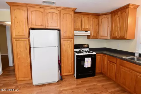 19016 Commission Rd, Long Beach, MS 39560 photo 9