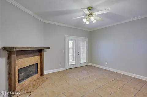 829 Planters Point Dr, Canton, MS 39046 photo 12
